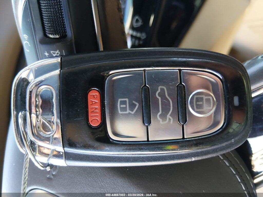 WAURVAFD5CN006261 2012 AUDI A8 L photo no. 11