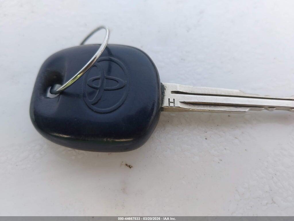 2T1BURHE4JC056922 2018 TOYOTA COROLLA photo no. 11