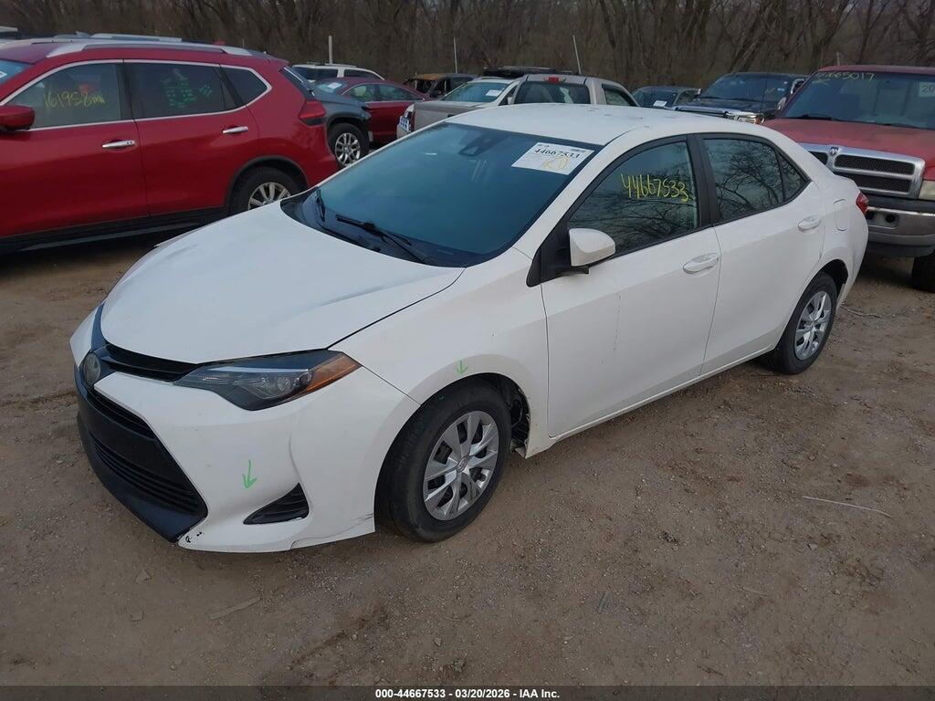 2T1BURHE4JC056922 2018 TOYOTA COROLLA photo no. 2
