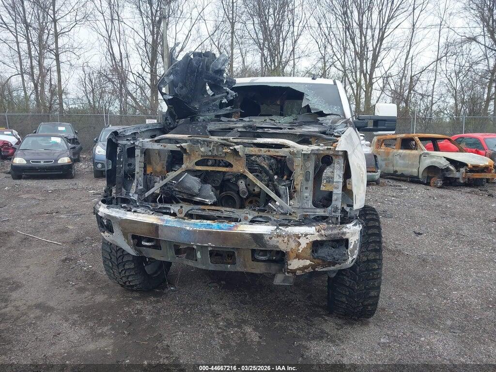 3GCUKREC8EG130257 2014 CHEVROLET SILVERADO 1500 photo no. 6