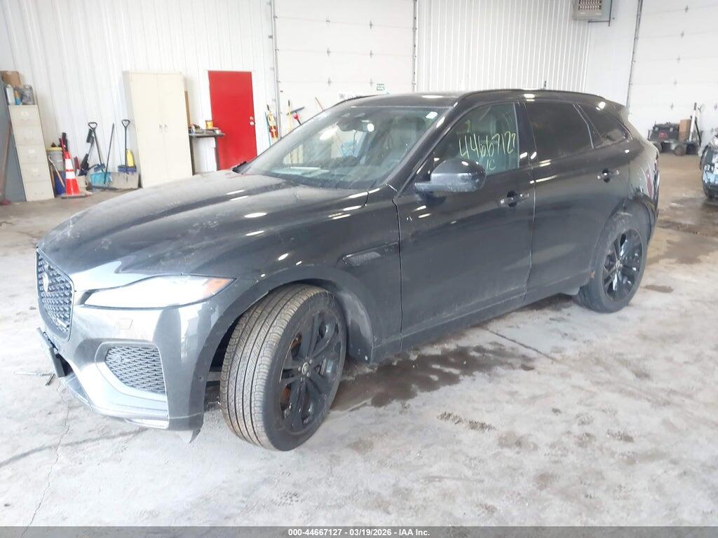 SADCT2FU0SA745018 2025 JAGUAR F-PACE photo no. 2
