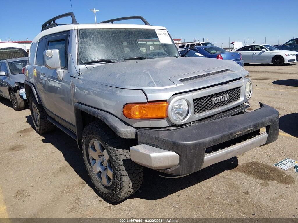 JTEBU11F270073379 2007 TOYOTA FJ CRUISER photo no. 1