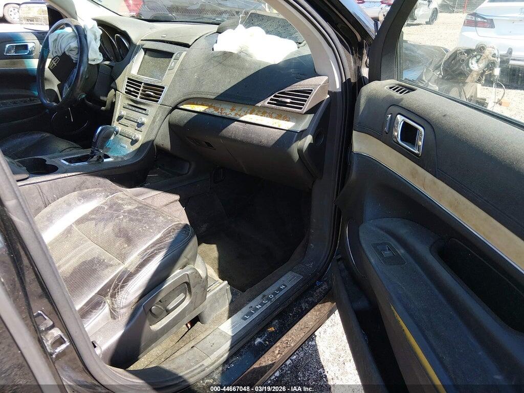 2LMHJ5AR8ABJ22762 2010 LINCOLN MKT photo no. 5