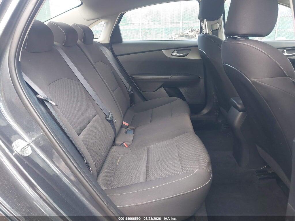3KPF24AD3ME269183 2021 KIA FORTE photo no. 8