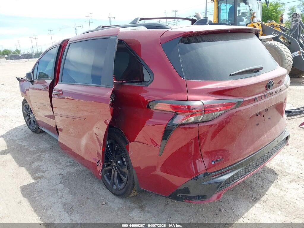 5TDXRKEC7TS298924 2026 TOYOTA SIENNA photo no. 3