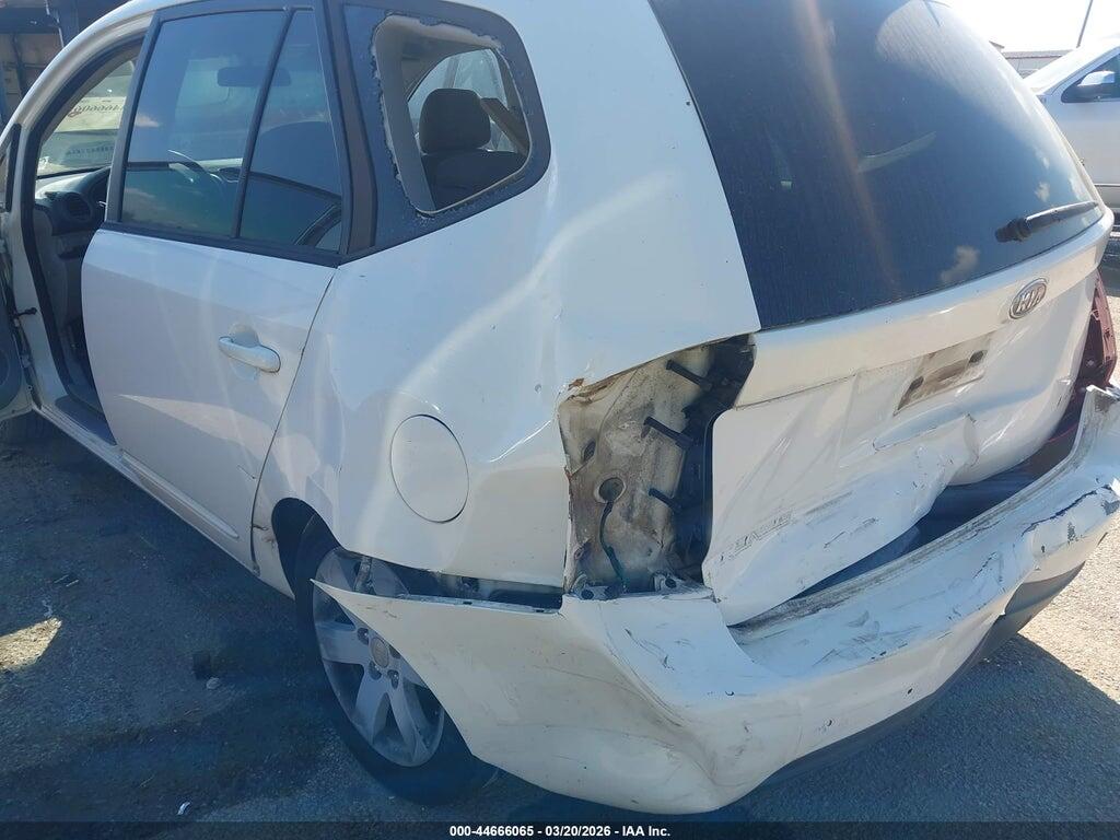KNAFG526X87136592 2008 KIA RONDO photo no. 6