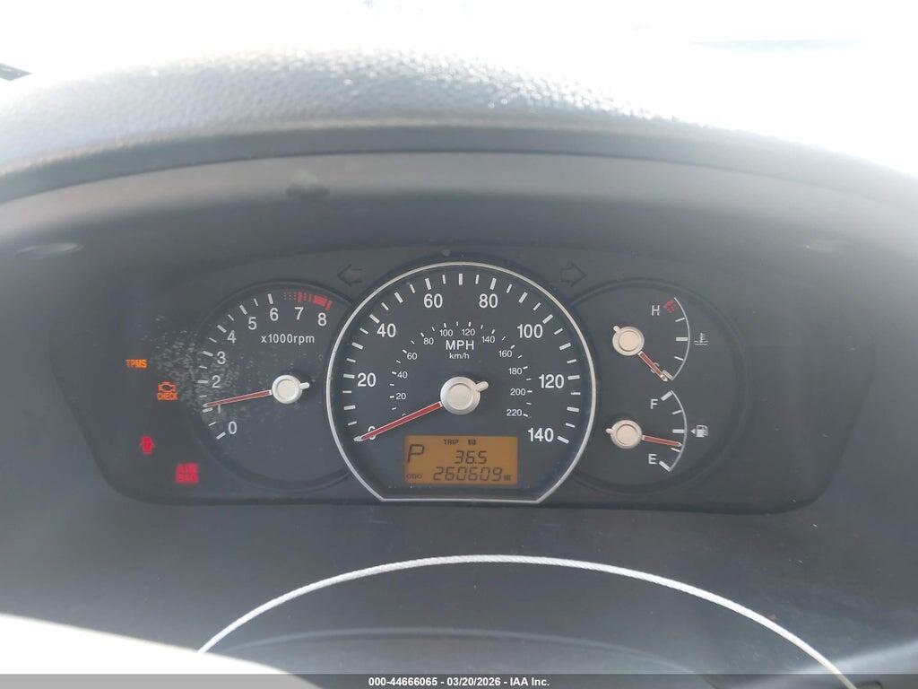 KNAFG526X87136592 2008 KIA RONDO photo no. 7