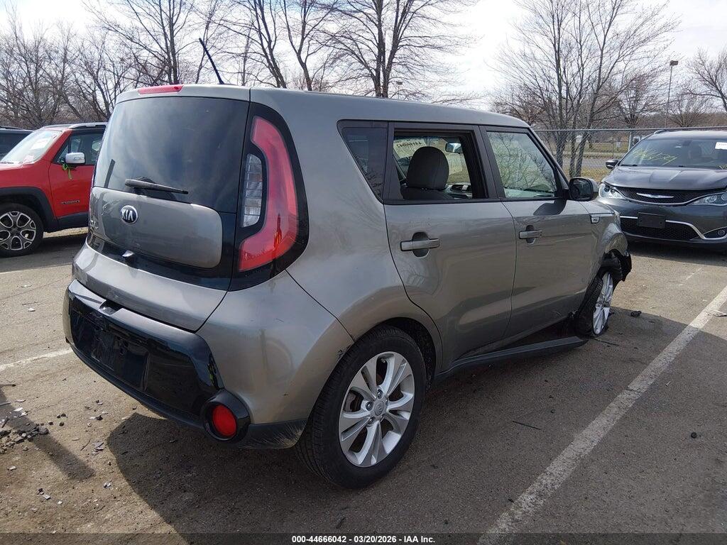 KNDJP3A58G7260949 2016 KIA SOUL photo no. 4