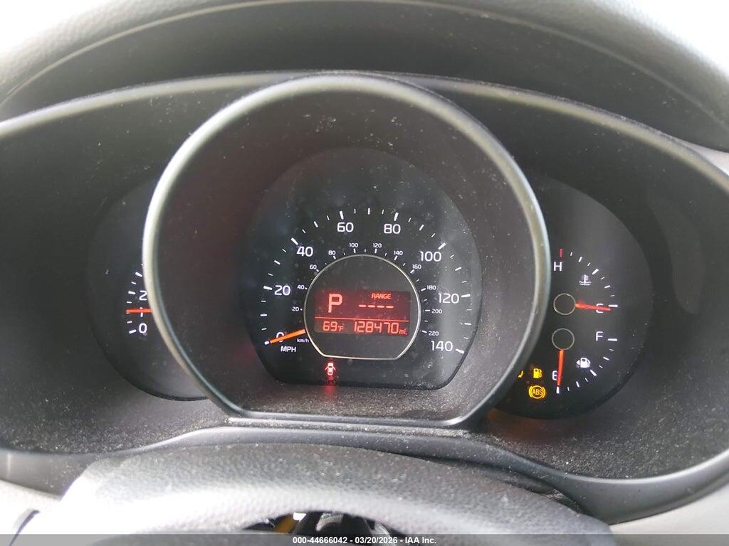 KNDJP3A58G7260949 2016 KIA SOUL photo no. 7