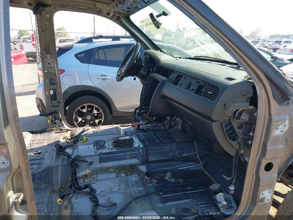 1GNSCAE08CR288369 2012 CHEVROLET TAHOE photo no. 5