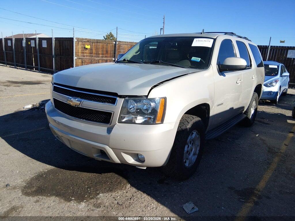 1GNUKBE04AR103247 2010 CHEVROLET TAHOE photo no. 2