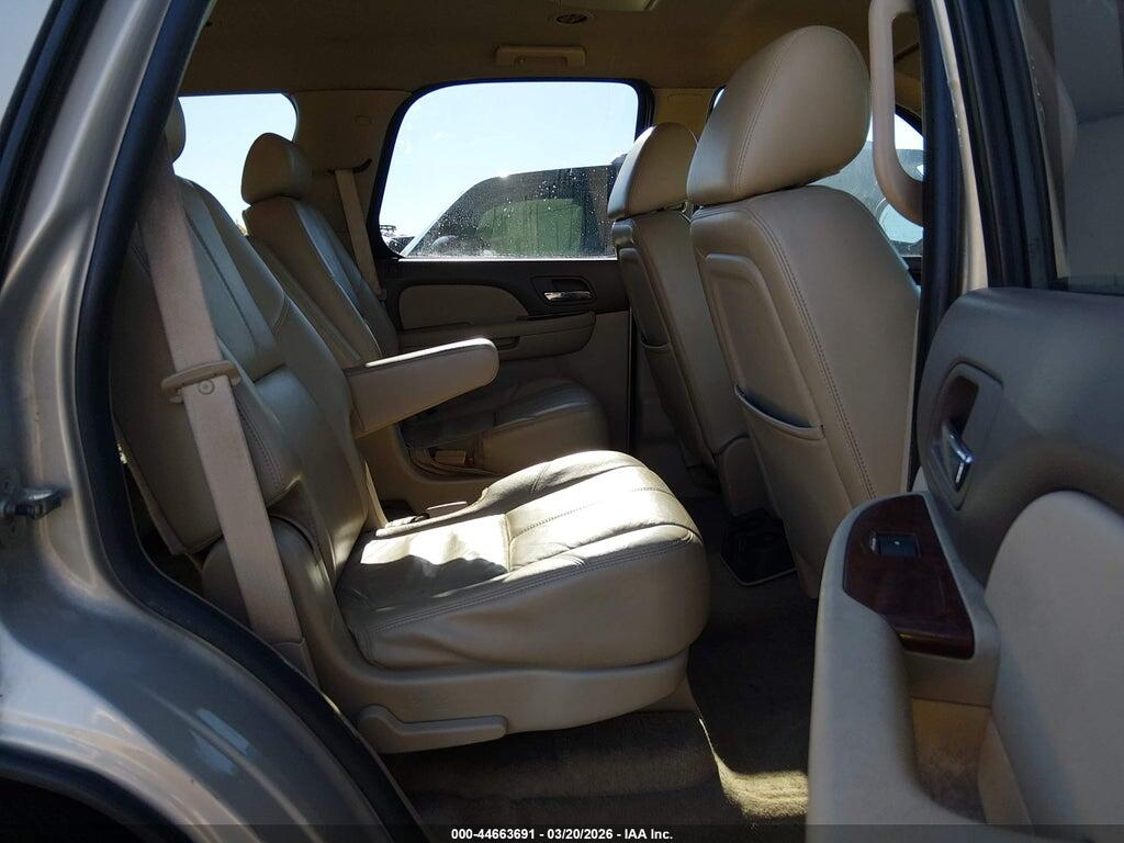 1GNUKBE04AR103247 2010 CHEVROLET TAHOE photo no. 8