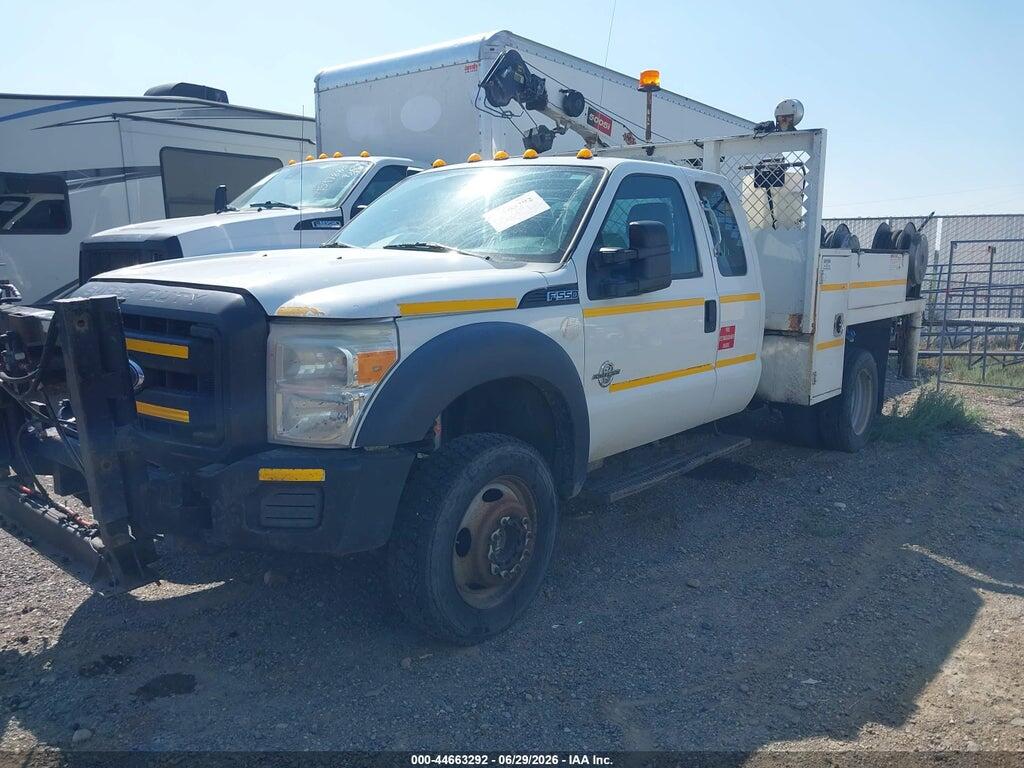 1FD0X5HT5DEB59835 2013 FORD F-550 CHASSIS photo no. 2