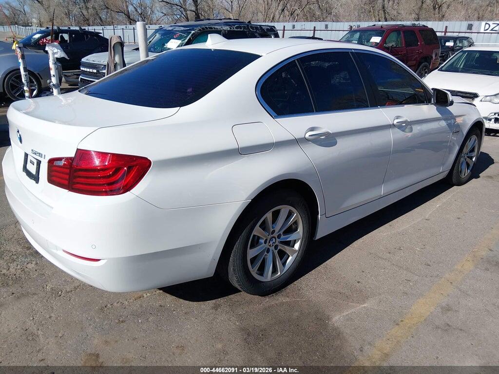 WBA5A5C5XFD513603 2015 BMW 528I photo no. 4