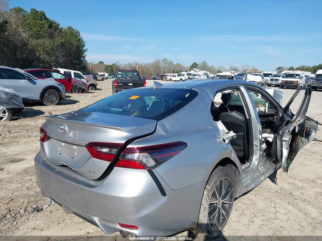 4T1G11AK8NU053297 2022 TOYOTA CAMRY photo no. 4