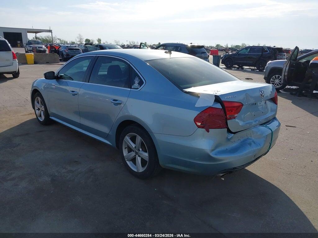 1VWBP7A37DC010855 2013 VOLKSWAGEN PASSAT photo no. 3