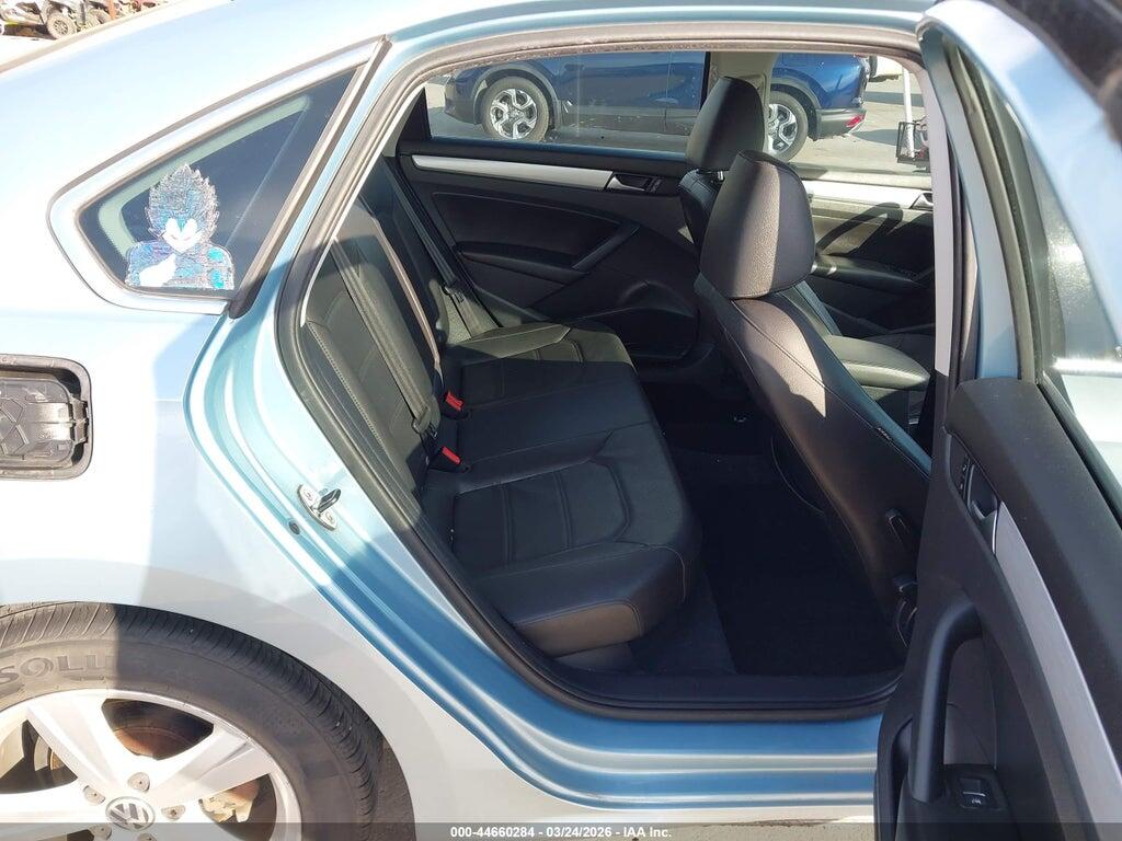 1VWBP7A37DC010855 2013 VOLKSWAGEN PASSAT photo no. 8