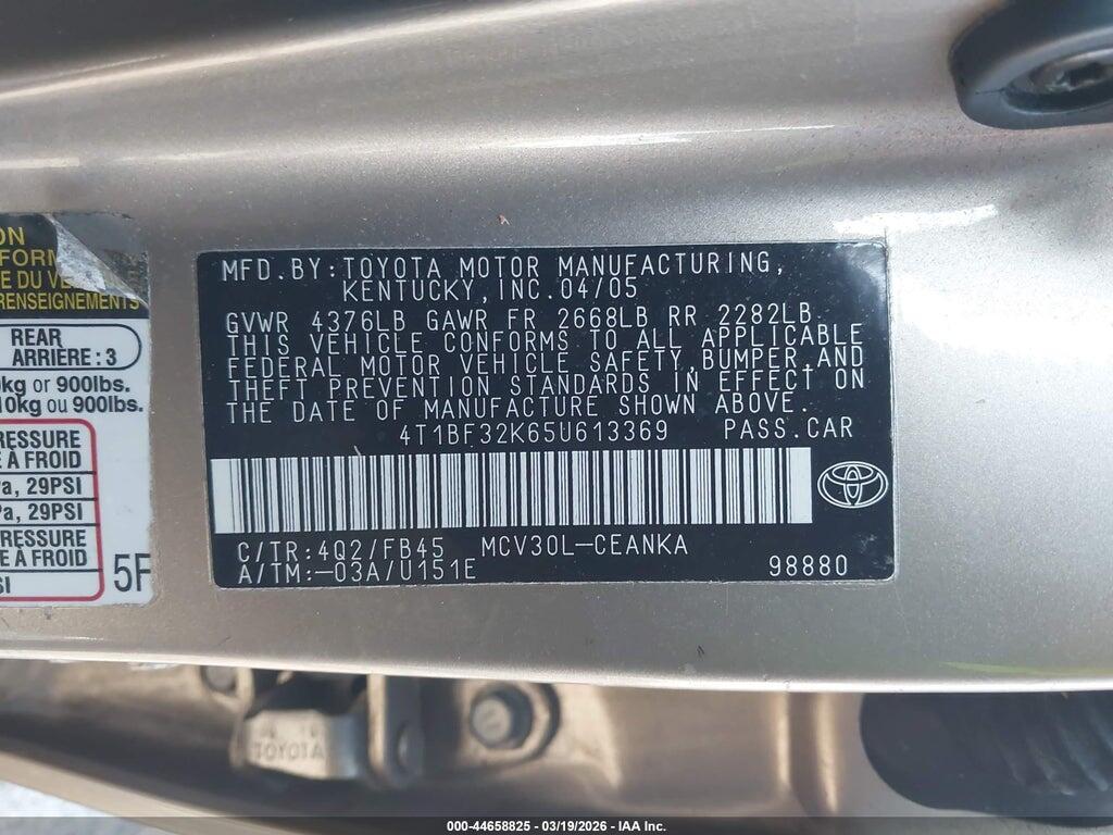 4T1BF32K65U613369 2005 TOYOTA CAMRY photo no. 9