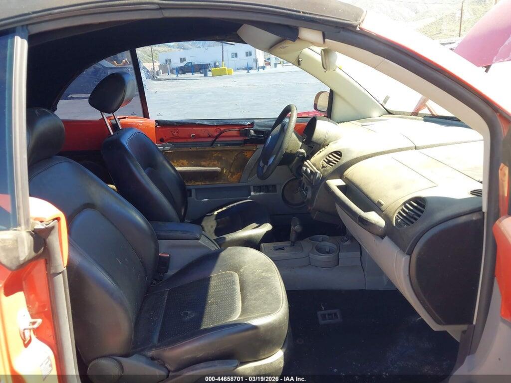 3VWCK21YX3M332131 2003 VOLKSWAGEN NEW BEETLE photo no. 5