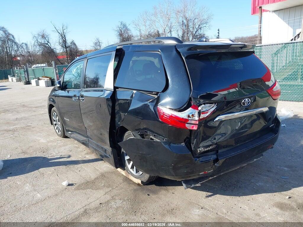 5TDYZ3DC8KS993780 2019 TOYOTA SIENNA photo no. 3
