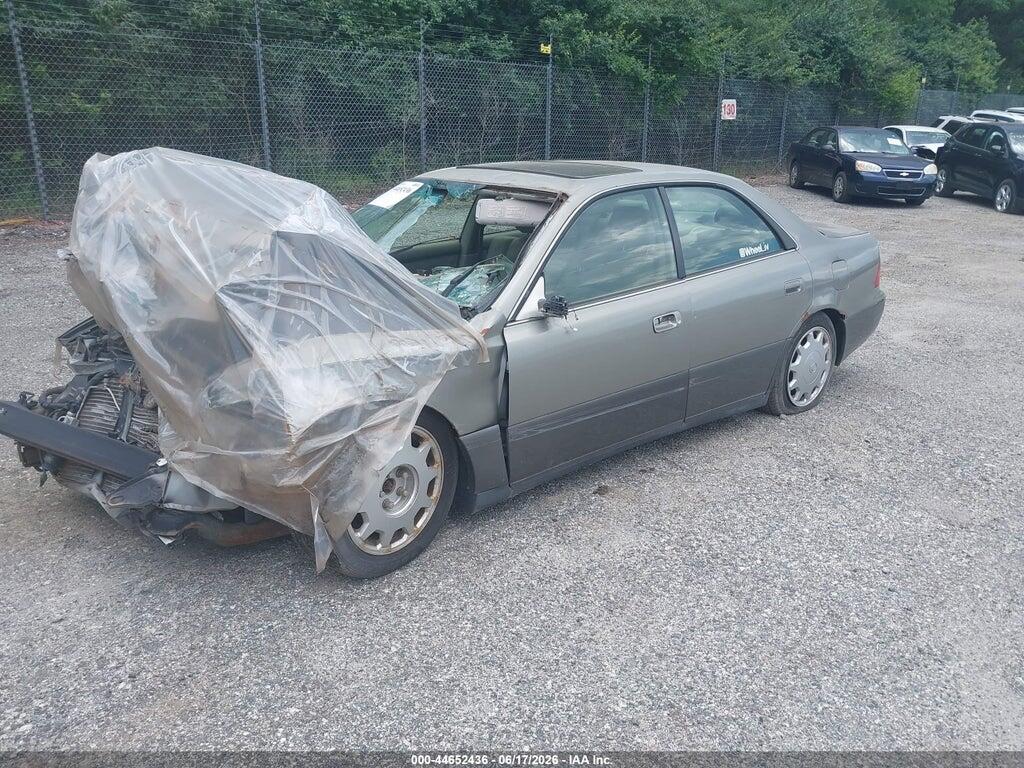 JT8BF22GXV0043537 1997 LEXUS ES 300 photo no. 2