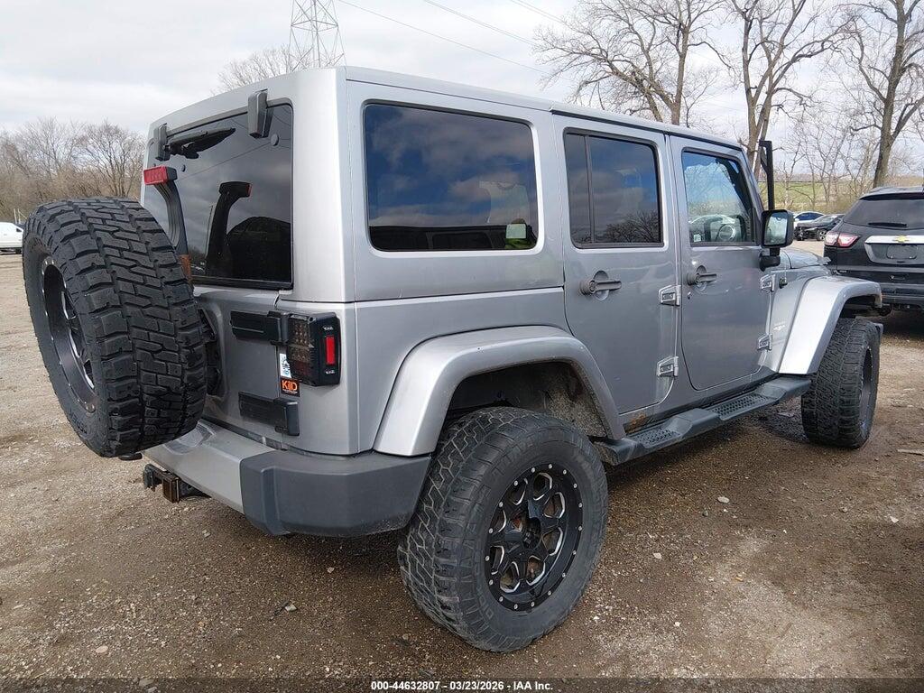 1C4BJWEG2DL665940 2013 JEEP WRANGLER UNLIMITED photo no. 4