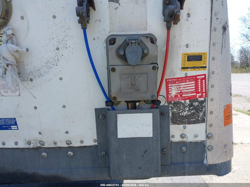 5V8VC5329JM804568 2018 VANGUARD NATIONAL TRAILER DRY VAN photo no. 10