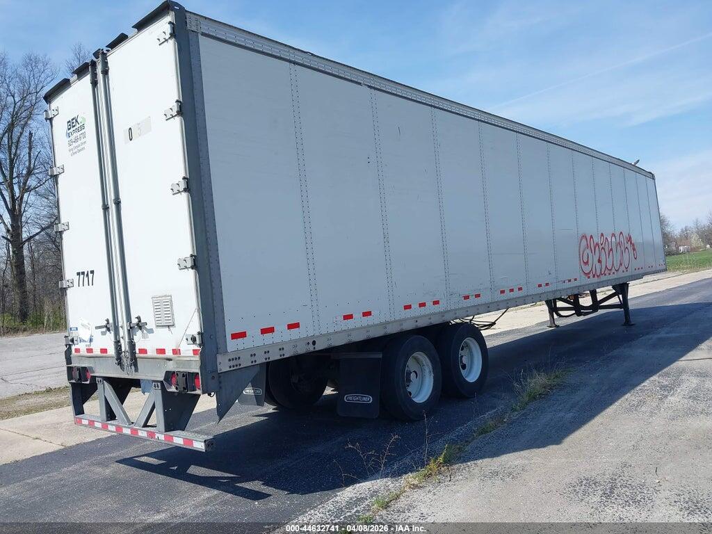 5V8VC5329JM804568 2018 VANGUARD NATIONAL TRAILER DRY VAN photo no. 4