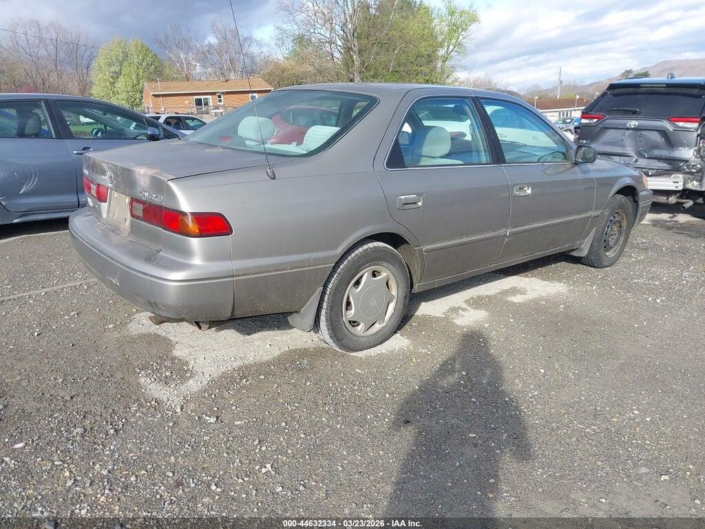 4T1BG22K8WU256981 1998 TOYOTA CAMRY photo no. 4