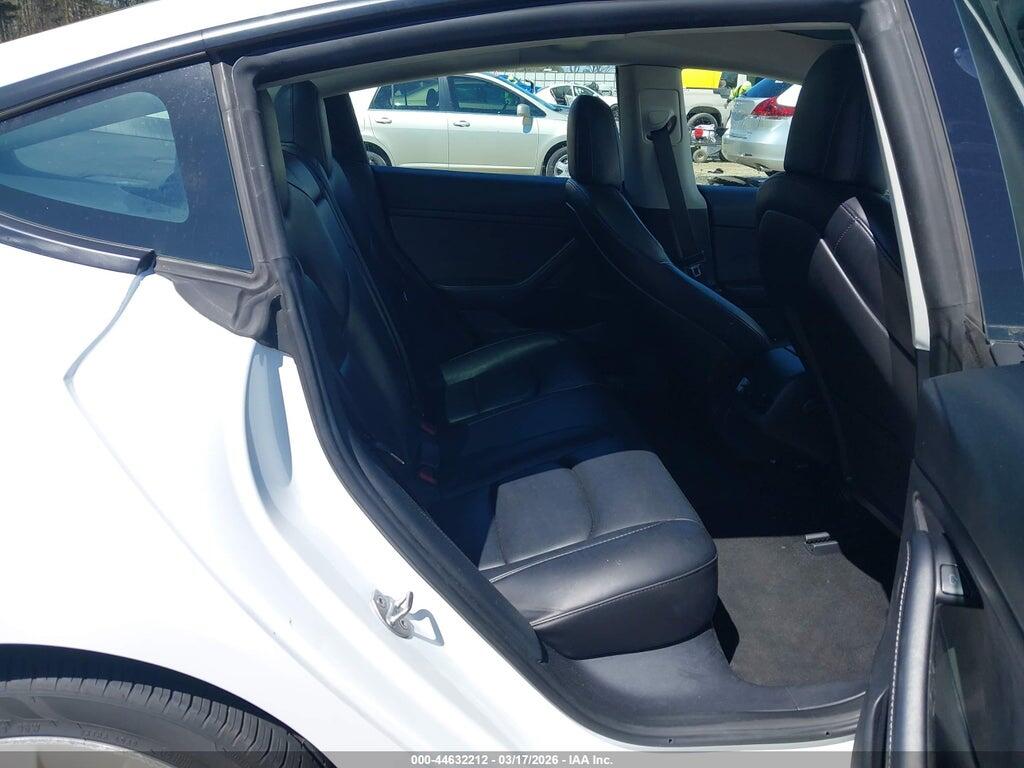 5YJ3E1EA0NF369939 2022 TESLA MODEL 3 photo no. 8