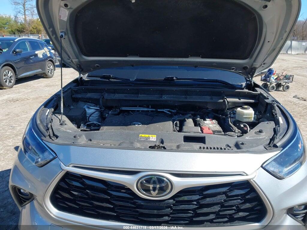 5TDGZRBH9MS145620 2021 TOYOTA HIGHLANDER photo no. 10