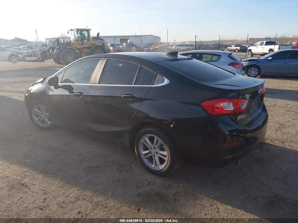 1G1BE5SM3J7187856 2018 CHEVROLET CRUZE photo no. 3