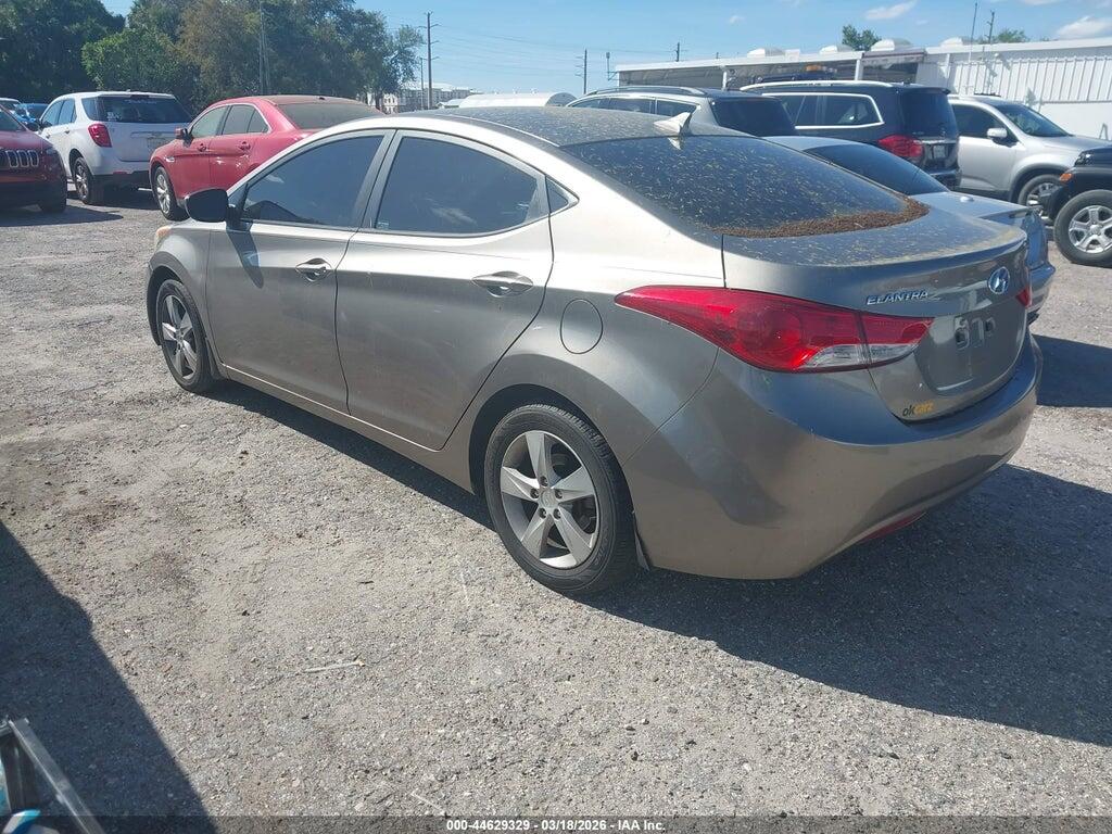 5NPDH4AE5DH288697 2013 HYUNDAI ELANTRA photo no. 3