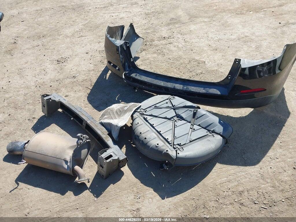 5J6TF3H58FL000052 2015 HONDA CROSSTOUR photo no. 12