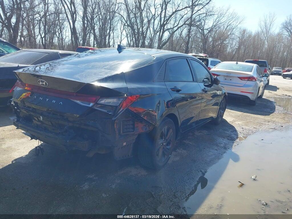 5NPLM4AG8MH010546 2021 HYUNDAI ELANTRA photo no. 4