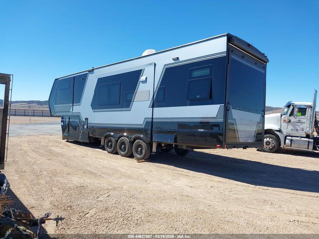 7T0FG3839SB001966 2025 BRINKLEY RV OTHER photo no. 3