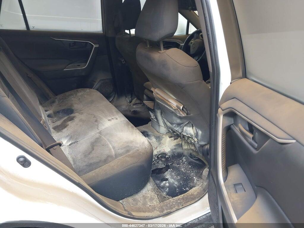 2T3H1RFV9KW051616 2019 TOYOTA RAV4 photo no. 8