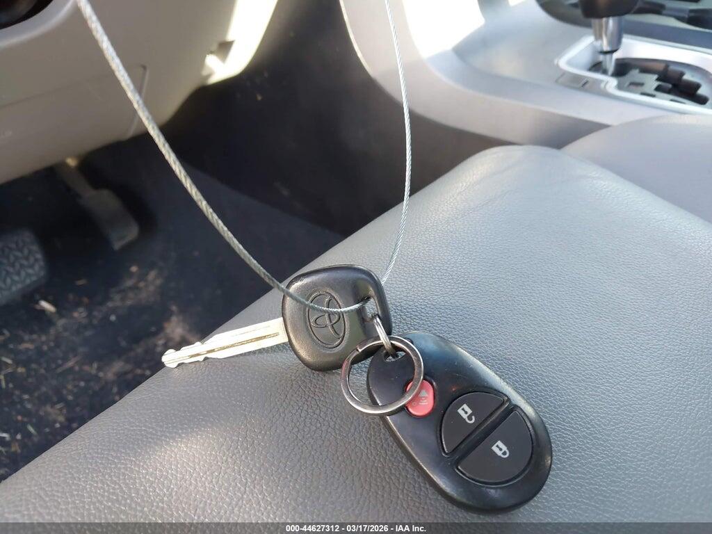 5TFEY5F12CX120003 2012 TOYOTA TUNDRA photo no. 11