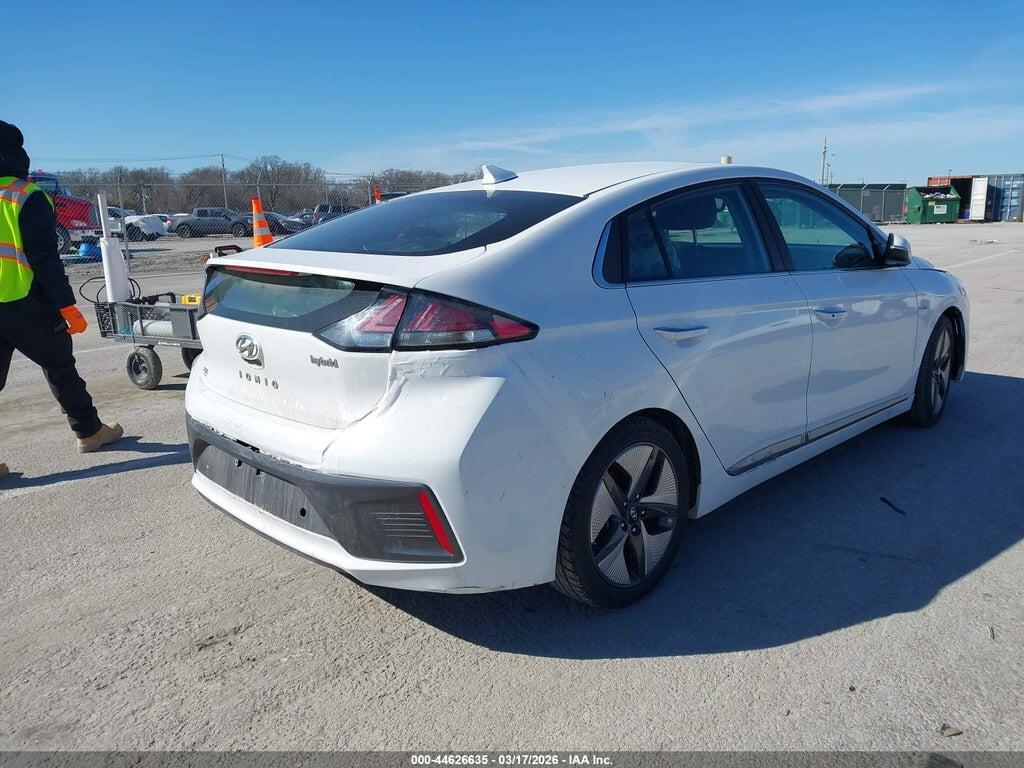 KMHC05LC3LU235159 2020 HYUNDAI IONIQ HYBRID photo no. 4