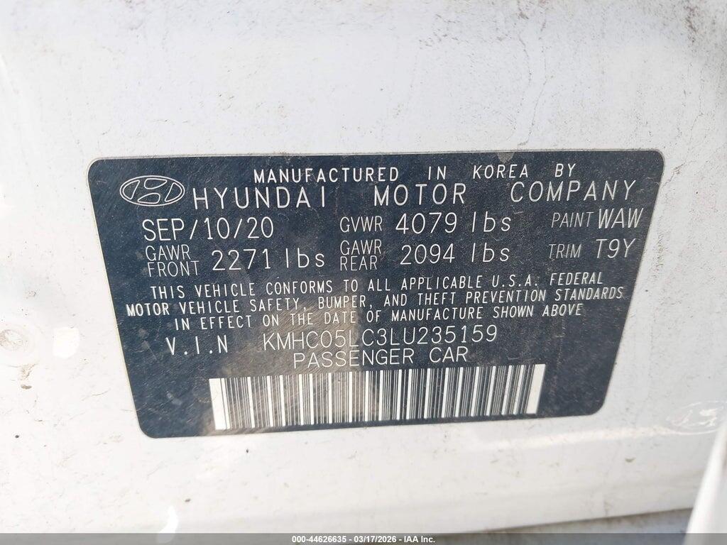 KMHC05LC3LU235159 2020 HYUNDAI IONIQ HYBRID photo no. 9
