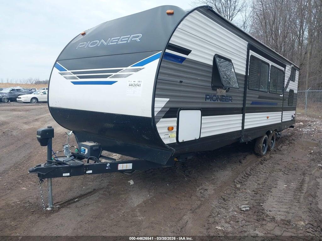 5SFPB3222ME475812 2021 HEARTLAND RV PIONEER photo no. 2