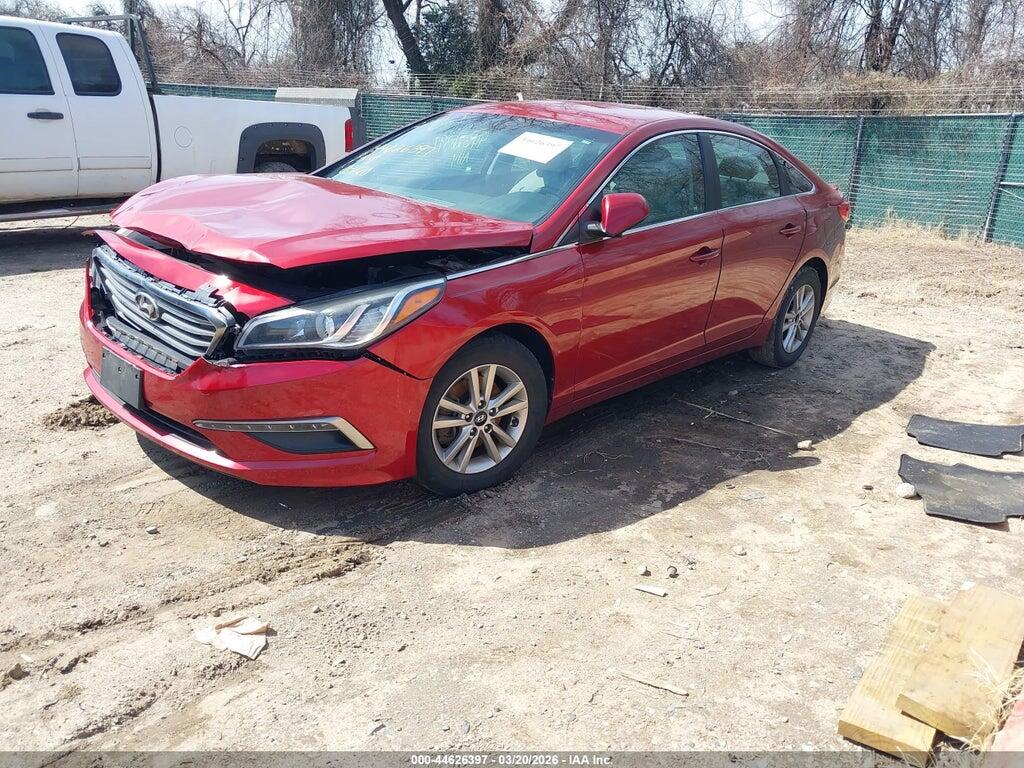 5NPE24AF7FH245805 2015 HYUNDAI SONATA photo no. 2
