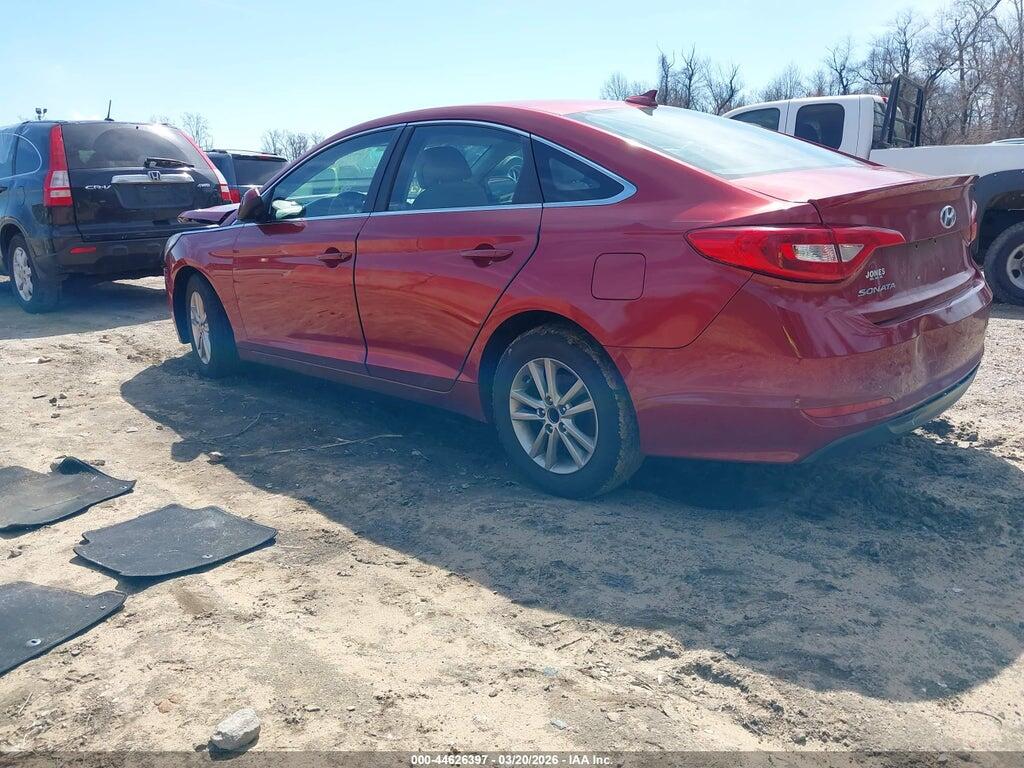 5NPE24AF7FH245805 2015 HYUNDAI SONATA photo no. 3