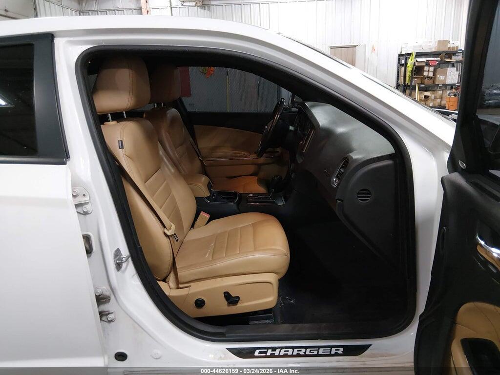 2B3CM5CT6BH521874 2011 DODGE CHARGER photo no. 5