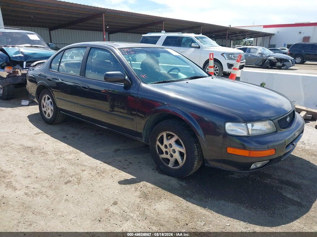 JN1CA21D1TT717052 1996 NISSAN MAXIMA photo no. 1