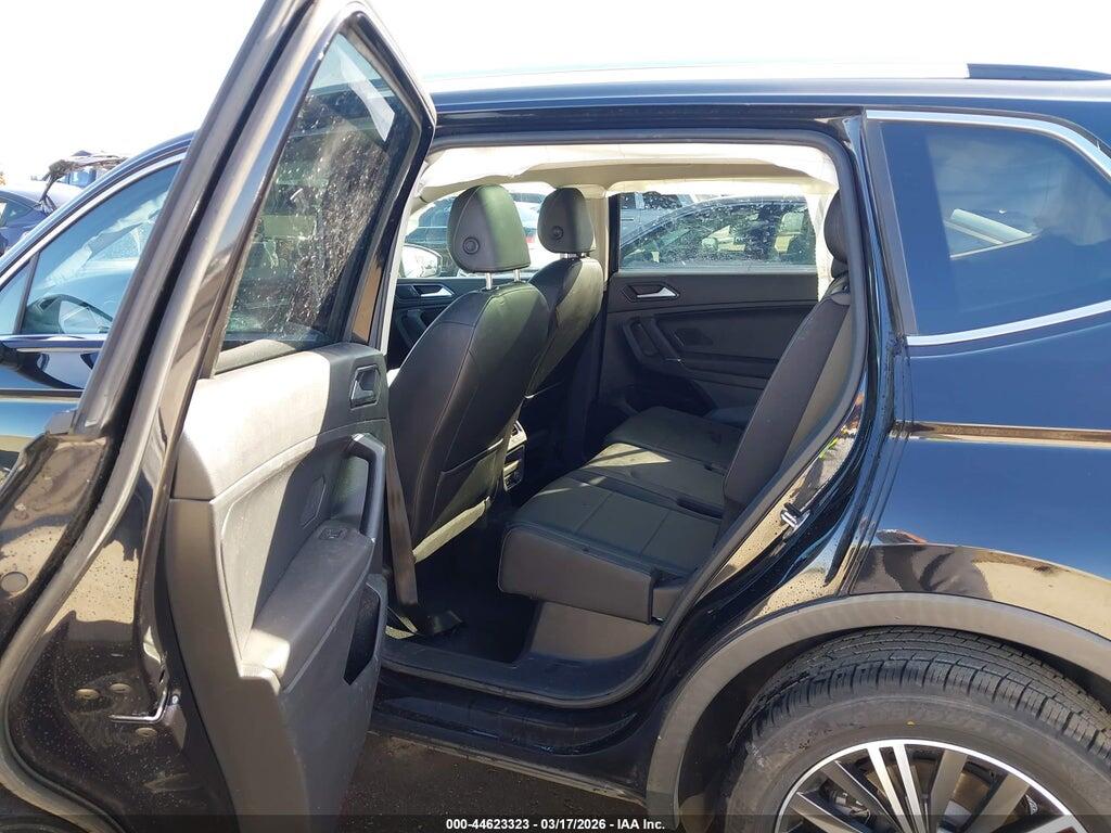 3VV3B7AX1JM161954 2018 VOLKSWAGEN TIGUAN photo no. 8
