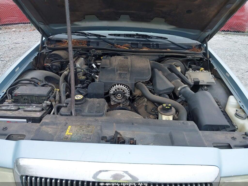 2MEFM75W55X643973 2005 MERCURY GRAND MARQUIS photo no. 10