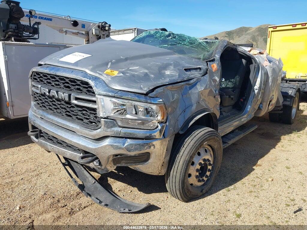 3C7WRKBL2PG570805 2023 RAM 4500 CHASSIS photo no. 2