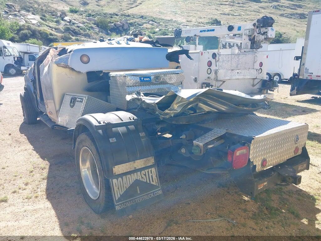 3C7WRKBL2PG570805 2023 RAM 4500 CHASSIS photo no. 3