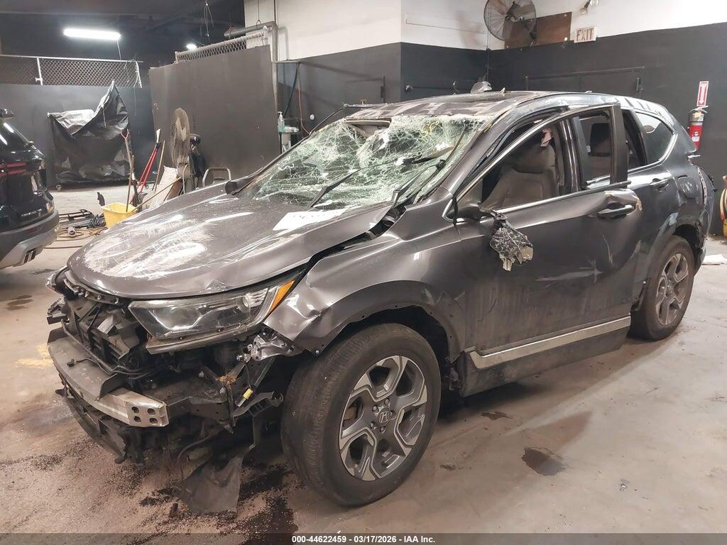 7FARW2H87JE070274 2018 HONDA CR-V photo no. 2